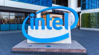 Samsung și Apple, posibili rivali într-o cursă pentru achiziționarea Intel (Zvon)