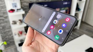 Samsung Galaxy S24 FE: Benchmark-uri bunicele livrate de Exynos-ul sub-tactat, lângă S24 în clasamente