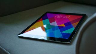 Vânzările de tablete Apple au înregistrat o scădere cu 15% în 2014 faţă de 2013, în vreme ce Samsung a crescut cu 7%