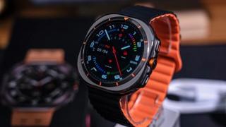DT Watch Ultra promite multe la bani puțini, smartwatch cu design Ultra, autonomie mare și extra accesorii cu 95% reducere