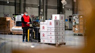 50 de deținuți vor ajuta Sameday de Black Friday! Proiect-pilot de integrare socială și sprijin logistic
