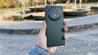 HONOR Magic V3: Camera greu de întrecut în segmentul pliabilelor acum