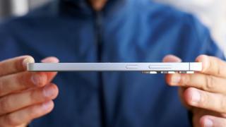 Samsung Galaxy S25 Slim în varianta globală apare la orizont și va avea cameră de "Ultra"