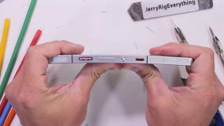 Cât de rezistent e Nubia Red Magic 10 Pro? Durabilitatea sa e testată de către JerryRigEverything (Video)