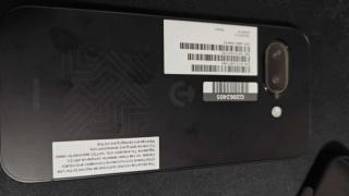 Google Pixel 9a apare în fotografii hands on; Ce deducem din ele?