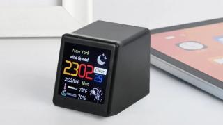 Ecran tactil, WiFi și un strop de liniște din partea rudelor de sărbători: Stația meteo care răspunde la toate întrebările despre vreme