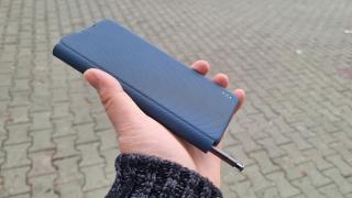 TCL 50 NXTPAPER 5G: Design business pentru un telefon accesibil, mai ales cu husa aplicată