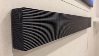 CES 2025: Samsung vine în Las Vegas cu două noi soundbar-uri de top: Q990F și QS700F pentru sunet de cinema