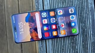 HUAWEI nova 13 Pro: Display quad curbat imersiv şi grijuliu cu ochii şi somnul tău