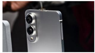 Samsung Galaxy S25 Edge îşi dezvăluie camera, în cele mai noi scăpări
