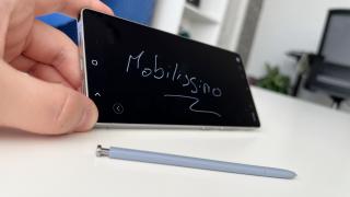 Samsung Galaxy S25 Ultra Unboxing: de cât AI ai nevoie să înşurubezi un bec? (Video)