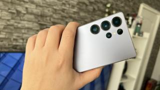 Samsung Galaxy S25 primește un update de 24 GB înainte de lansare; One UI 7 aduce și mai mult AI