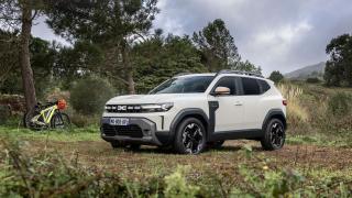 Dacia Duster poate că nu obține 5 stele la testele EuroNCAP, dar rupe la vizualizările de pe YouTube