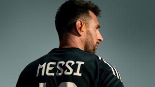Apple şi Messi lansează căştile Powerbeats Pro 2, cu senzor de puls