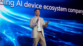 HONOR își schimbă strategia: trece de la smartphone-uri la un ecosistem AI integrat