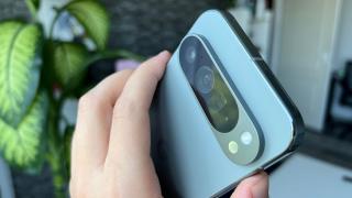 Google Pixel 9 Pro premiat cu titlul "Smartphone-ul anului" la MWC 2025