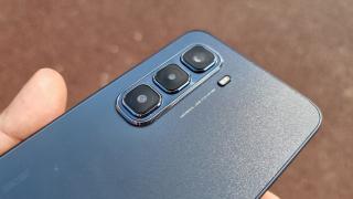 Infinix Hot 50 Pro 4G: Cameră ce livrează în condiții de luminozitate optime, preponderent orientat spre selfie-uri