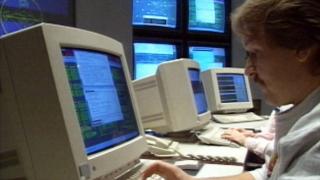 16 martie 1990: ziua în care Internetul a traversat Atlanticul; 35 de ani de când Europa și America sunt conectate digital
