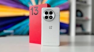 ColorOS 15 ajunge pe mai multe modele OnePlus; OnePlus 13 și Ace 5 primesc funcții exclusive de securitate și AI