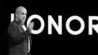 Lumina stinsă în semn de omagiu; HONOR își ia rămas-bun de la Călin Clej