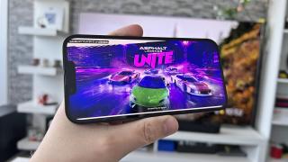 Apple iPhone 16e: Acustică stereo cu surprize plăcute la bas, volum decent