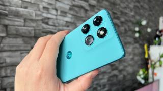 Motorola edge 60 Fusion Unboxing: telefonul midrange cu Moto AI, mai "Amazonian" şi robust
