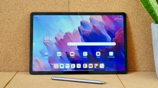 RESIGILATUL ZILEI #24: Lenovo Tab P12 cu procesor Dimensity 7050 și baterie de 10.200 mAh; O tabletă premium care poate înlocui laptopul în multe scenarii