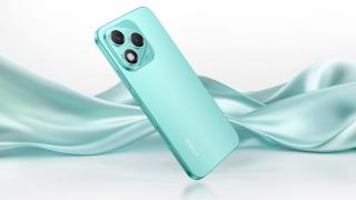 HONOR 400 Lite disponibil de azi oficial în România, la sumă atractivă; Ecran AMOLED generos, funcții AI + cameră de 108 MP