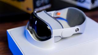 Apple Vision Pro 2 intră în fază de producție; Lansarea ar putea avea loc până la finalul acestui an