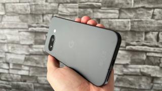 Google Pixel 9a: Hardware cu actualizări la nivel de ecran, cameră wide și baterie față de predecesor