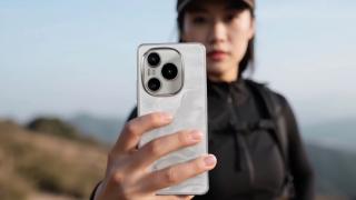 Baterie de tabletă într-un telefon subțire? HONOR Power a debutat, cu acumulator de 8000 mAh și talie de doar 8 mm