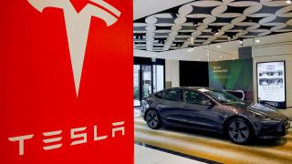 Tesla vrea să cucerească vestul României! Deschide un centru auto în Timișoara cu showroom și service