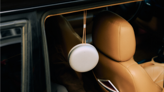 Bang & Olufsen anunță boxa portabilă pentru bogați - Beosound A1 3rd Gen vine cu cel mai mare woofer din clasa sa