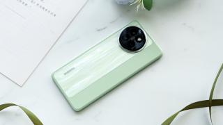 Snapdragon 8s Gen 4 ajunge sub capota lui Xiaomi CIVI 5 Pro; Smartphone-ul a apărut în Geekbench