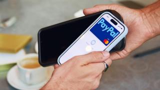 Apple acceptă PayPal pe iPhone în Europa: Plățile NFC devin mai flexibile pentru utilizatori