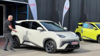 BYD DOLPHIN SURF de astăzi oficial în România, rivalul de Dacia Spring cu multe dotări, preț de pornire 11590 euro cu RABLA, multe dotări chiar și în standard