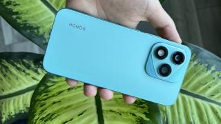 HONOR 400 Lite: Design slim, tineresc, cu o construcție robustă, în ciuda taliei înguste