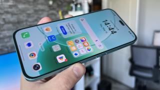 HONOR 400 Lite: Benchmark-uri de telefon midrange propulsate de un CPU MediaTek Dimensity 7025 Ultra