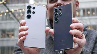 Nimeni nu scapă; Trump vrea să taxeze cu 25% toate telefoanele fabricate în afara SUA, taxa nu vizează doar iPhone-ul celor de la Apple