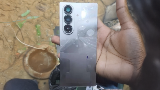Samsung Galaxy Z Fold 7, prima imagine scăpată pe net; design mai subțire, cameră de 200MP și șasiu din titan