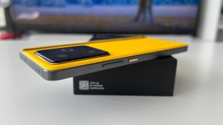 realme GT 7T: Hardware cu schimbări MARI, de la Snapdragon la MediaTek și de la 5500 mAh la 7000 mAh