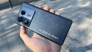 RESIGILATUL ZILEI #70: Infinix NOTE 40 PRO+ cu ecran AMOLED curbat, 12GB RAM, încărcare rapidă 100W și design premium