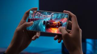 RESIGILATUL ZILEI #73: realme GT6 – telefon cu Snapdragon 8s Gen 3, 16GB RAM și ecran AMOLED curbat pentru performanță de top