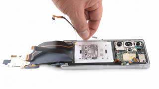 Se întâmplă minunea! Samsung testează bateriile viitorului, dar nu se grăbește cu implementarea lor