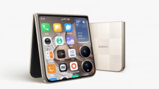 Xiaomi MIX Flip 2 vine cu îmbunătățiri la balama, cută aproape zero și procesor Snapdragon 8 Elite