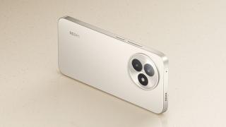 REDMI K80 Ultra propune un ecran OLED de 144Hz, are procesor Dimensity 9400+ și baterie monstru de 7410 mAh
