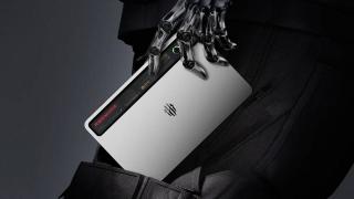 RedMagic Astra debutează global: tabletă de gaming cu ecran OLED la 165Hz și Snapdragon 8 Elite