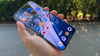 OnePlus Nord 5: Display mai mare, mai luminos, cu premiera 144Hz pe un telefon OnePlus