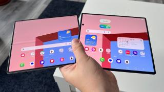 Samsung Galaxy Z Fold7: Display-uri mai mari, mai luminoase, cu o cută și mai bine ascunsă pe ecranul pliabil