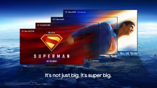  Samsung leagă lansarea Superman de gama sa TV „Super Big”; Neo QLED de 115 inci, piesa de rezistență a campaniei globale